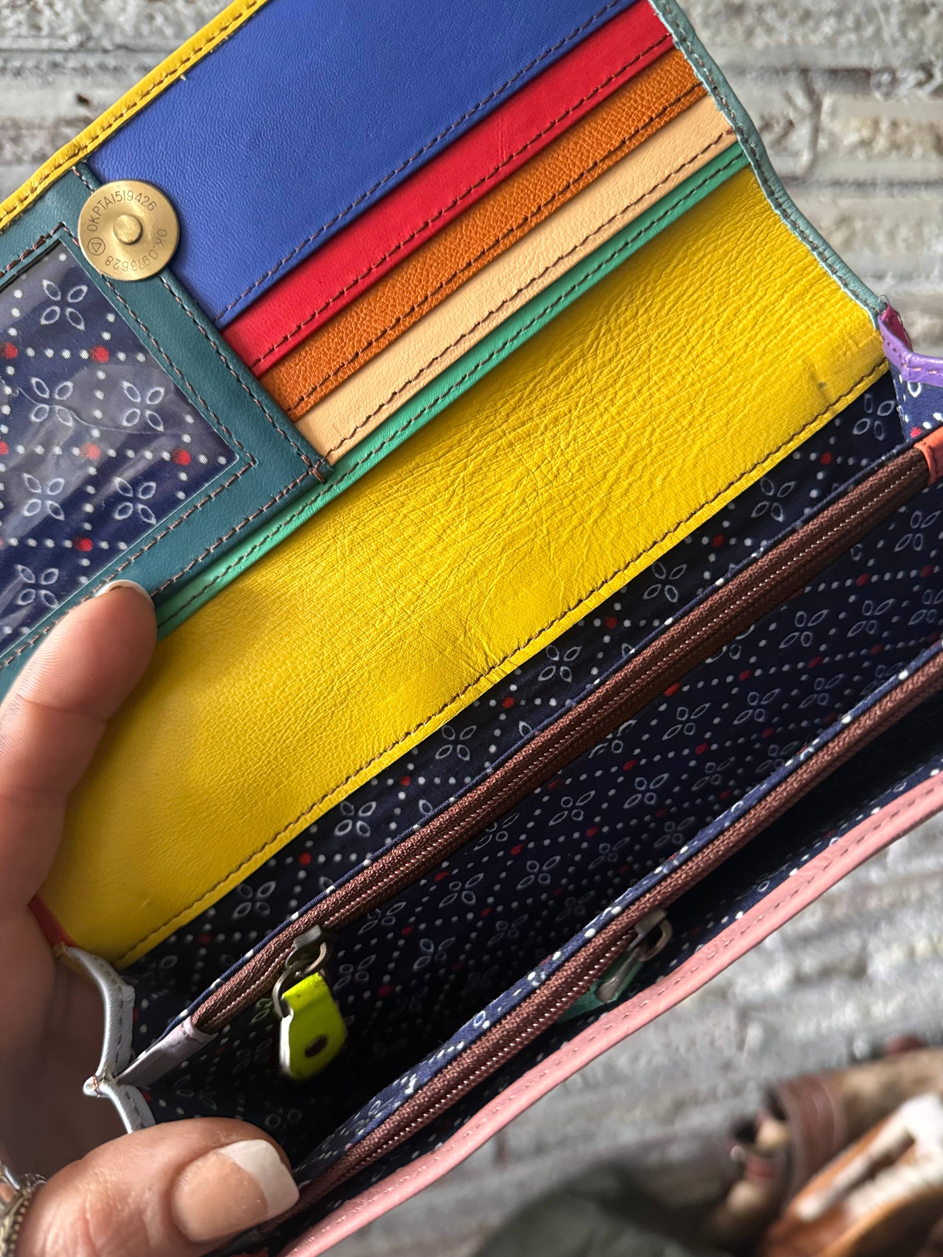 FRINGE & LUXE - Wholesale Wallet - Women's - Western stitched Animal print Cowhide wallet 1