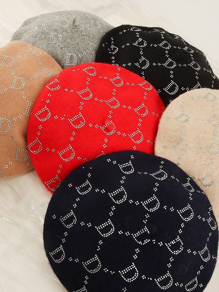 BOINA COM PADRÃO D DE STRASS INSPIRADA EM DESIGNER por atacado de Pink Irene Wholesale