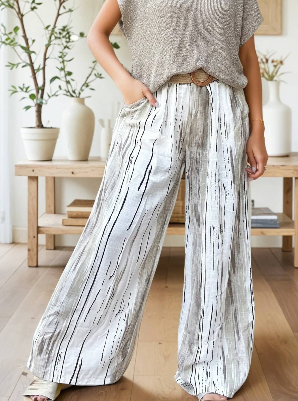 ZAFA PARIS - Wholesale Pants – Women's - 15F10P59-Viscose trousers, straight cut, with bohemian print0