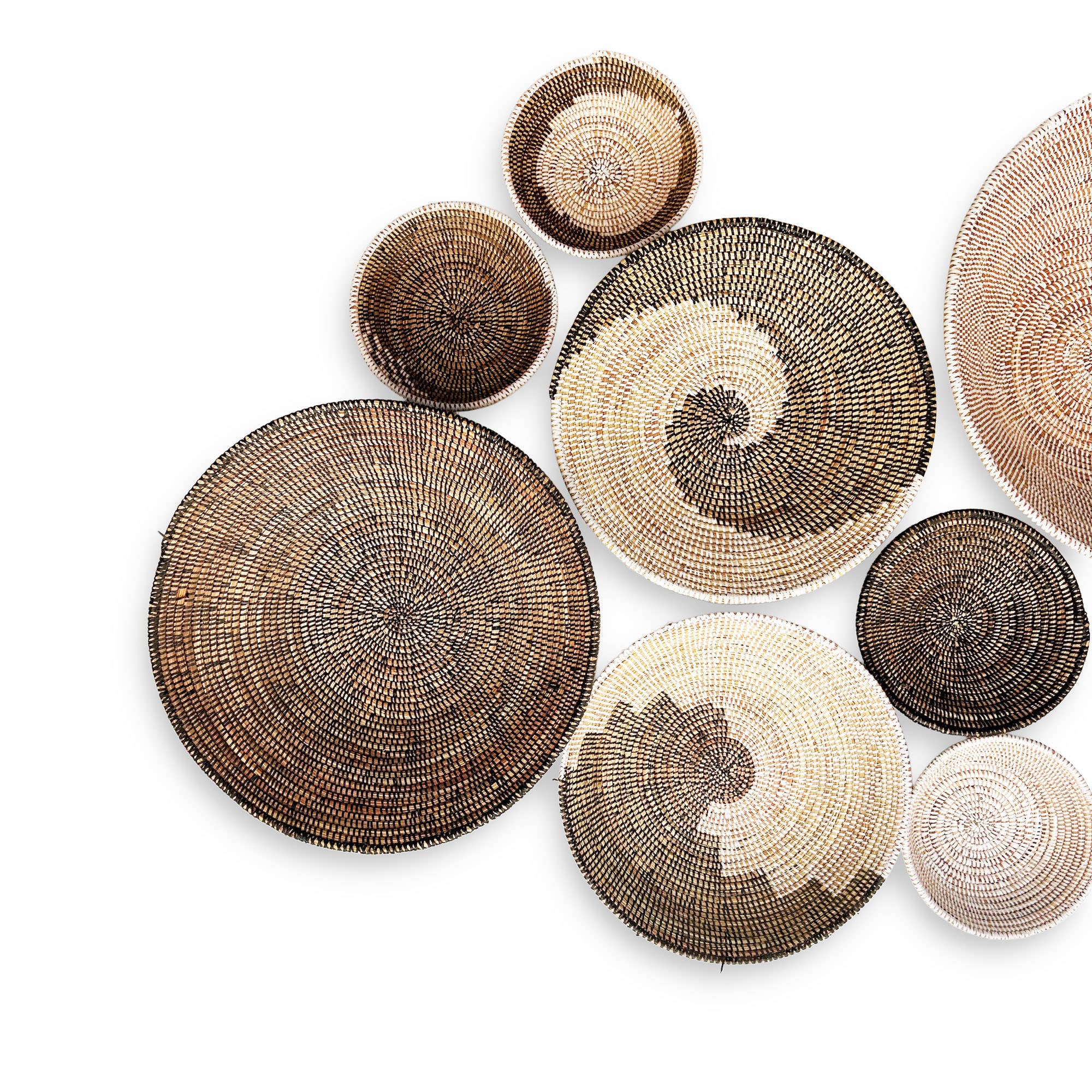 OUTPOST ORIGINAL - Vente Décoration murale - Ensemble de Paniers Muraux Fele – Noir & Blanc (Ensemble de 8, Tissés à la Main)1