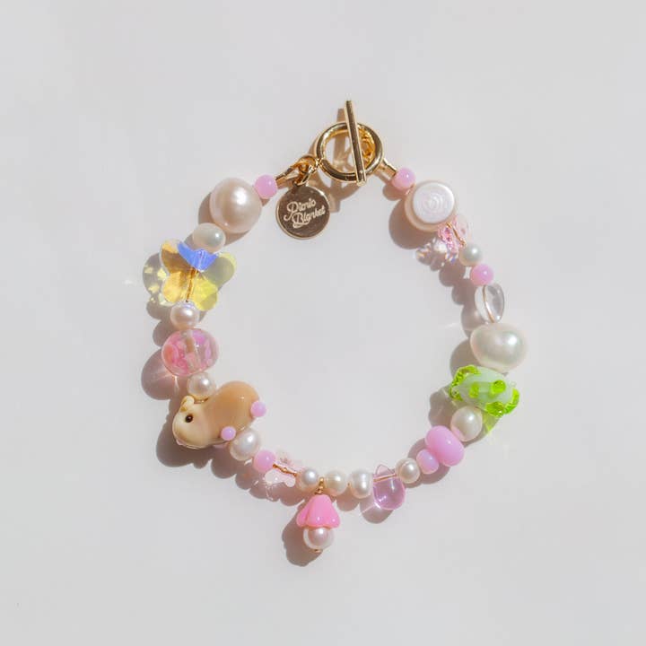 Picnic Blanket - Wholesale Beaded Bracelet - Golden Guinea Pig Bracelet
