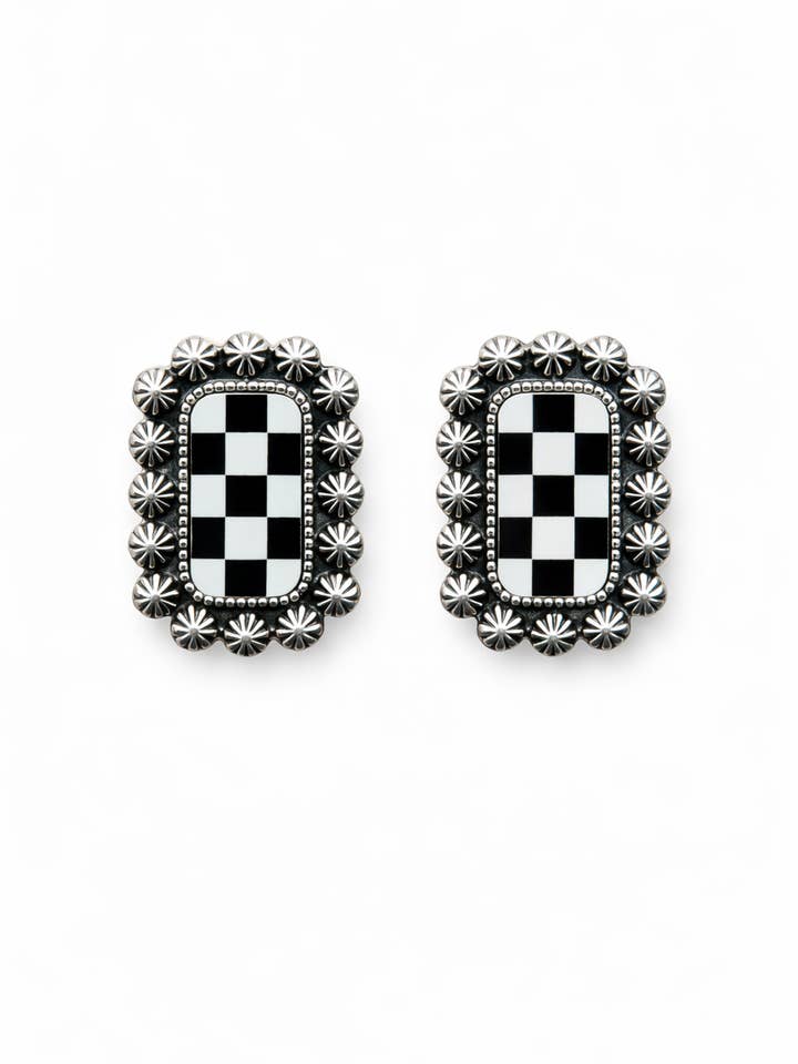 Pendientes de botón con concho de rodeo para venta al por mayor de The Bling Barn