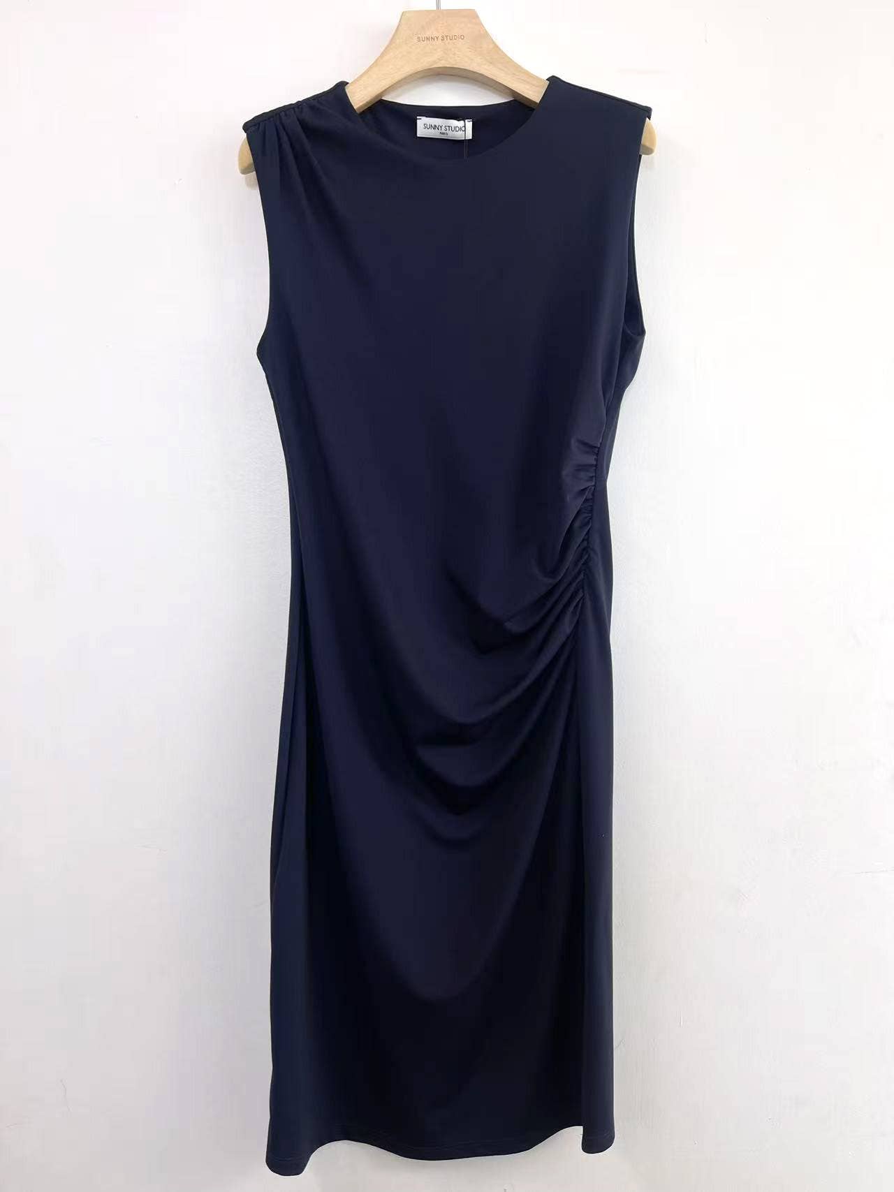 SUNNY STUDIO - Wholesale Dress - Women's - Elegant dress with side drape2