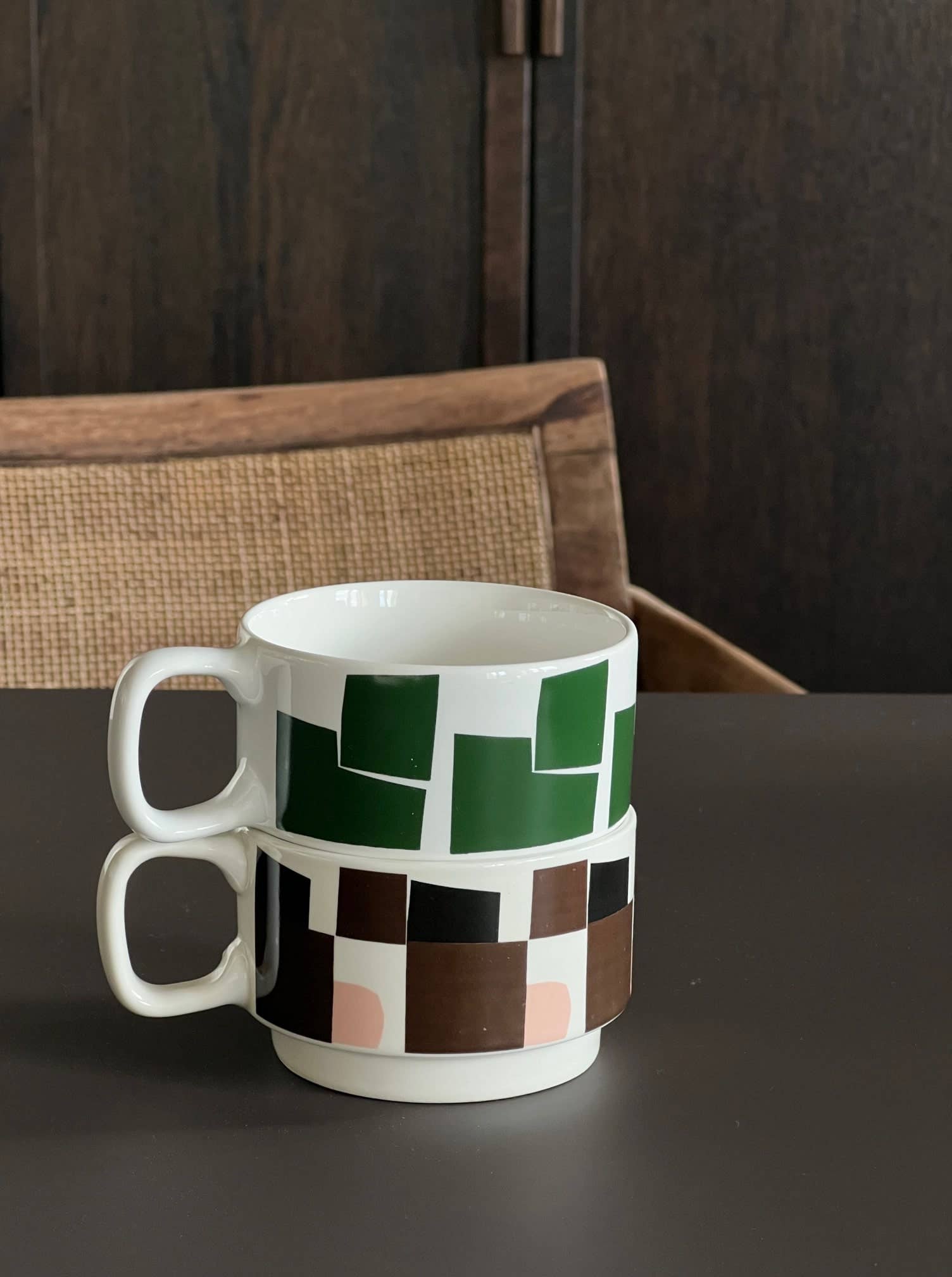 Sisi, house of style BV - Wholesale Coffee Mug - Sisi Mug, Graphic Green1