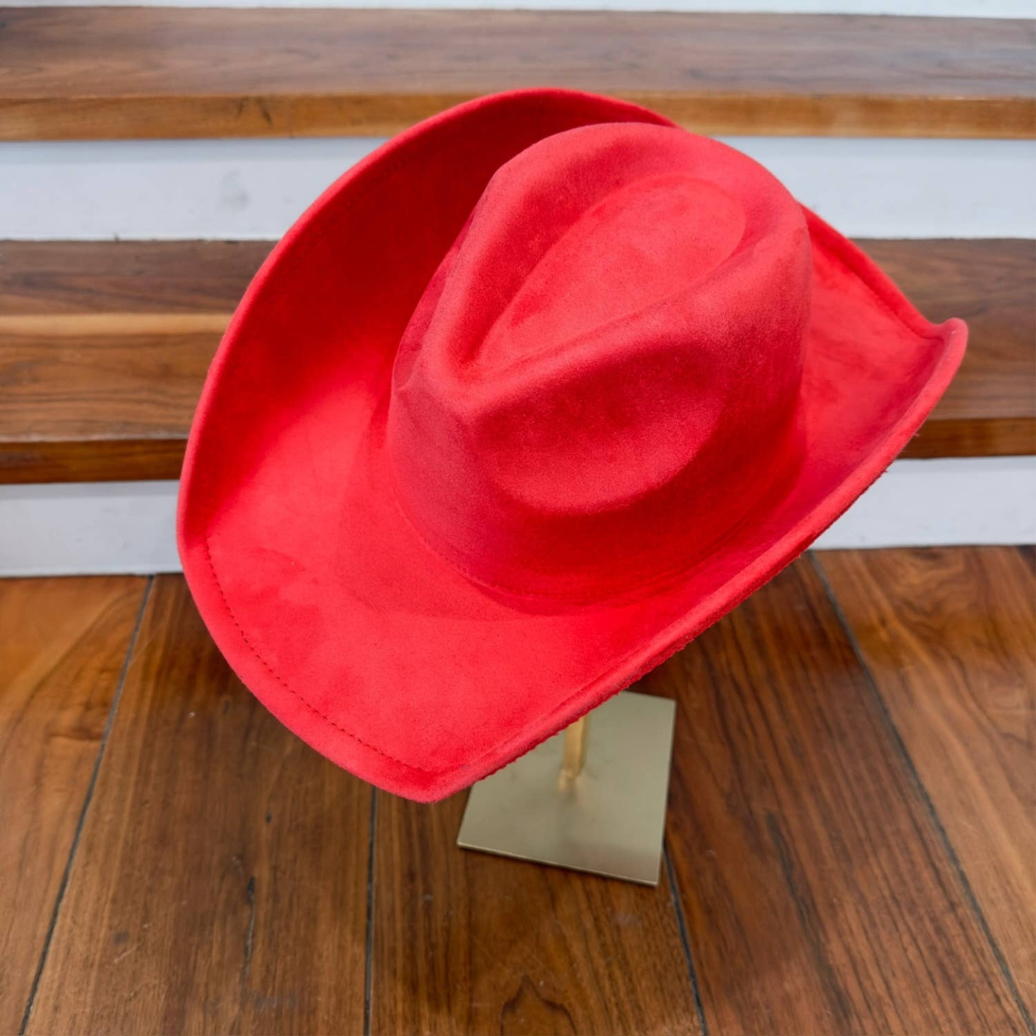 Bella Betty - Vente Chapeau de cowboy – femme - CHAPEAU DE COWBOY EN DAIM VÉGÉTALIEN22