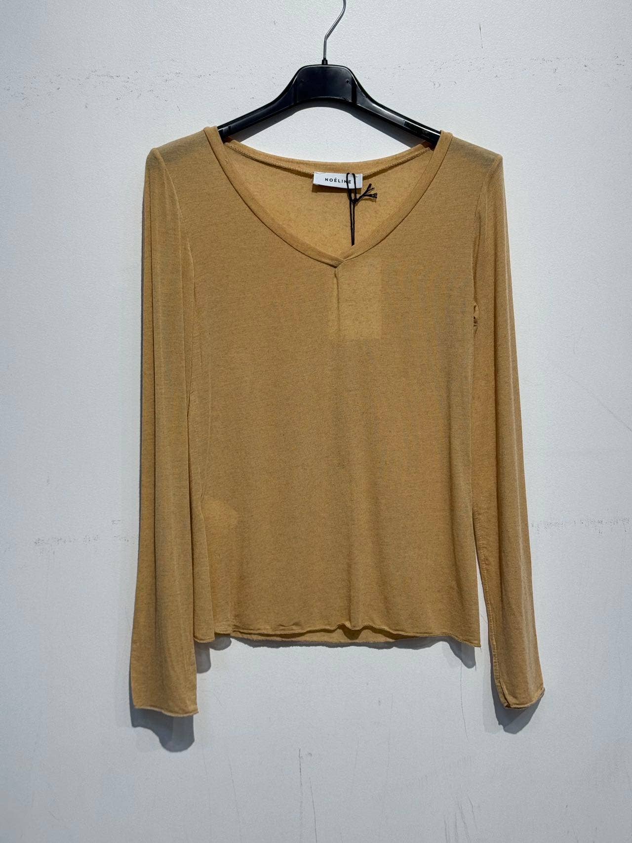 NOELINE - Wholesale T-Shirt - Women's - Cashmere V-neck top 088567