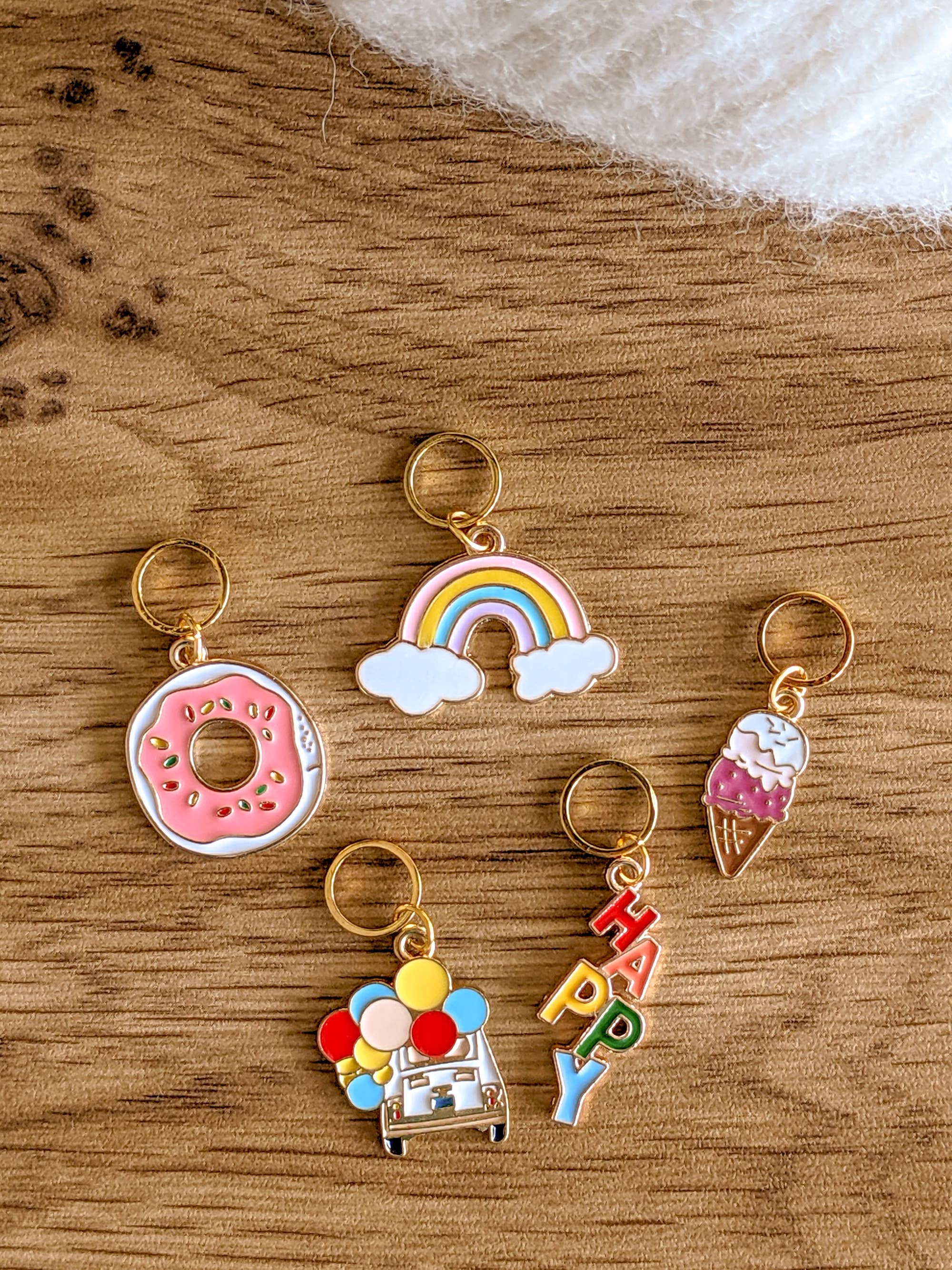 Hello Kim - Kim Chui - Wholesale Knitting/Crochet Supplies - happy marker rings8