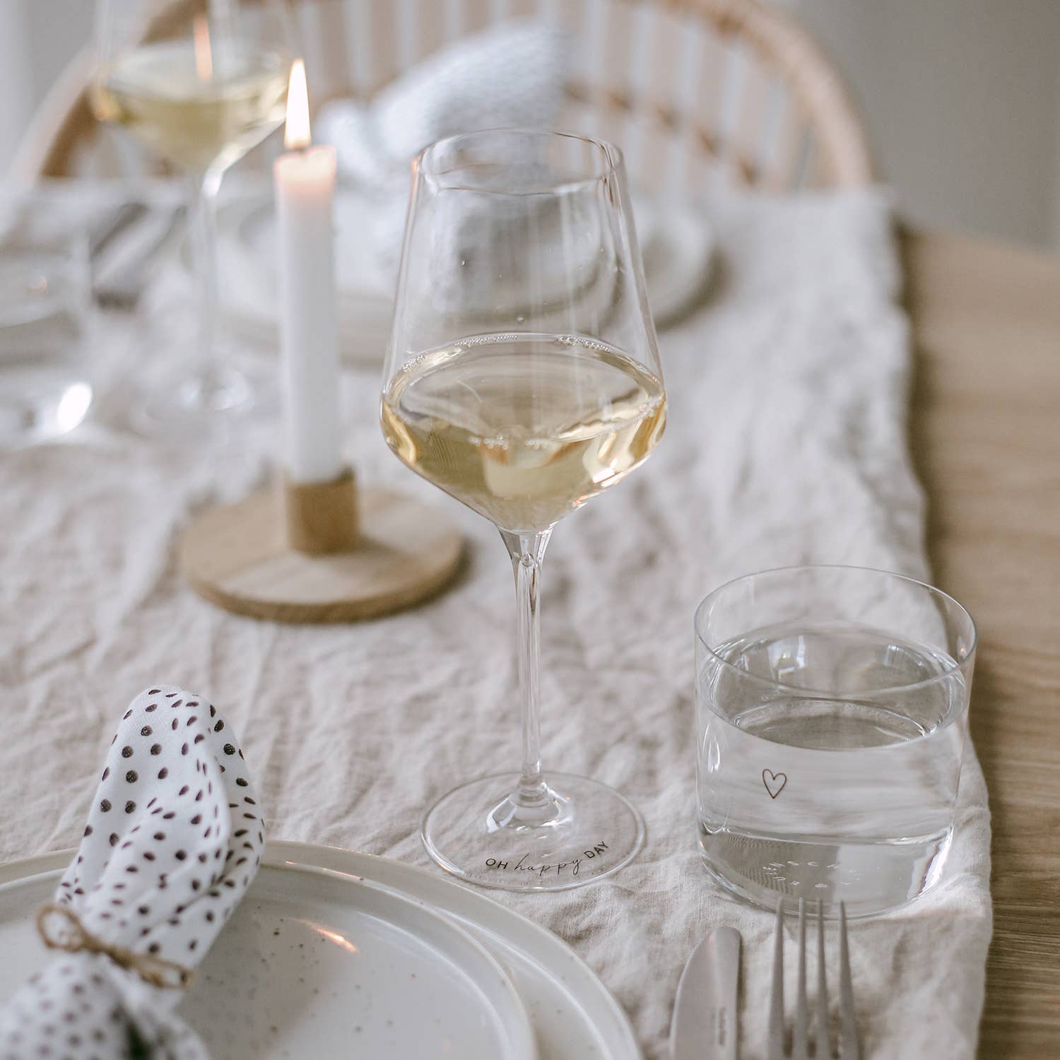 Eulenschnitt - Wholesale Wine Glass - Wine glass 390ml Oh happy day (VE = 4 pieces)1