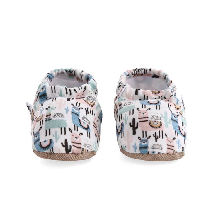 Bottines antidérapantes Ella Bonna à semelle antidérapante à motif lama, Home B pour la vente par Ella Bonna