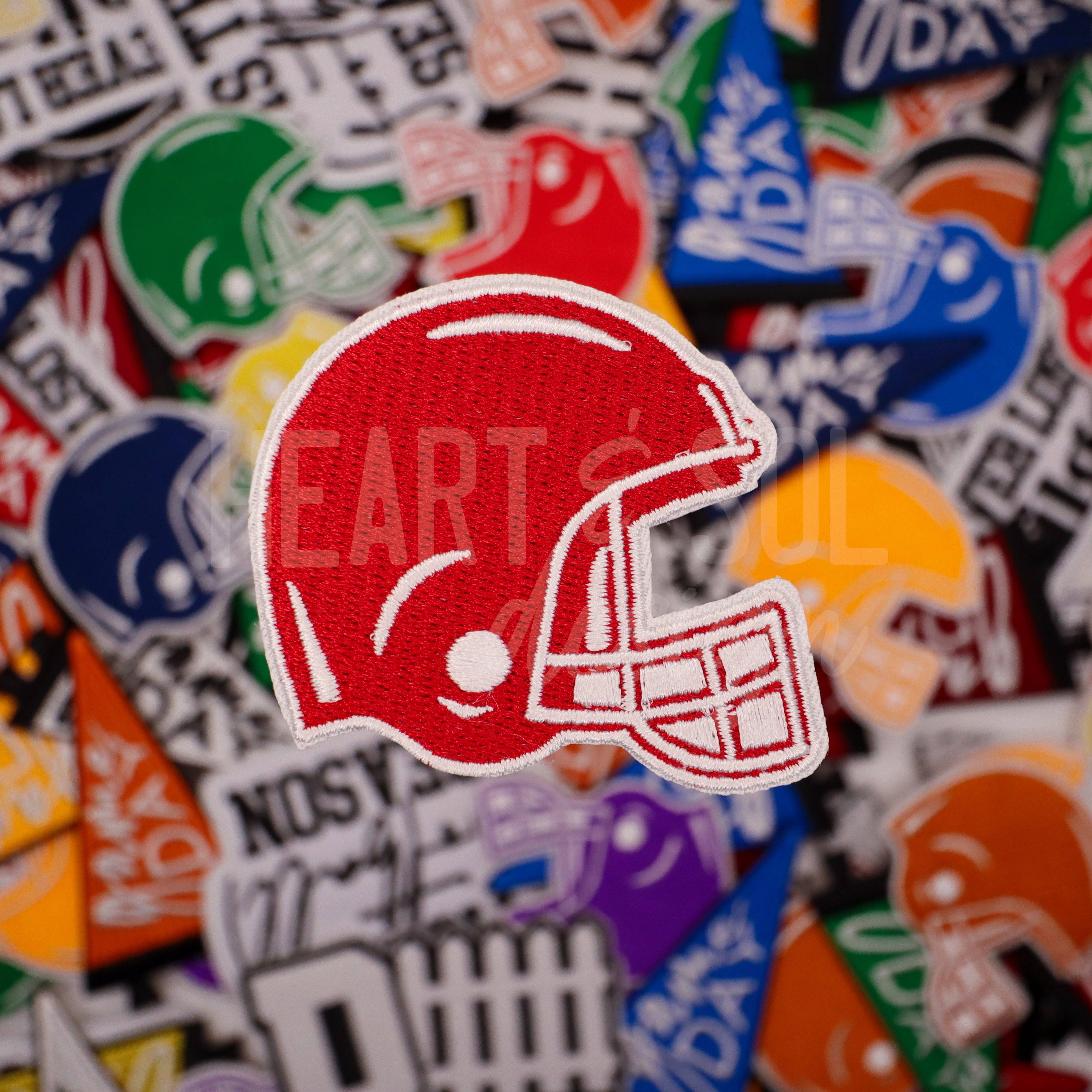 Heart & Sol Design – Großhandel Aufnäher – Aufnäher mit FUSSBALLHELM8