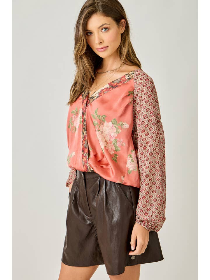 Mystree - Wholesale Blouse - Women's - 61318 Mixed Print Blouse2