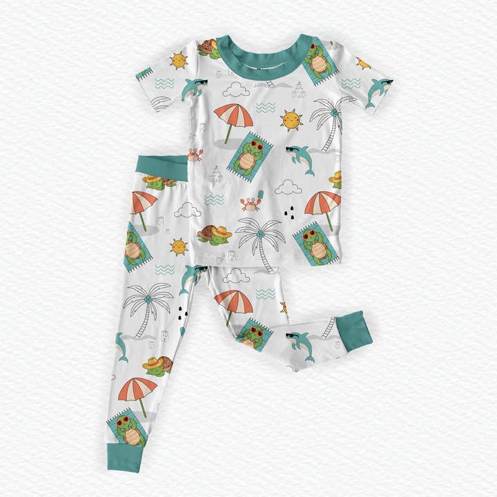 Tilly de Schildpad | Witte Kinderpyjama's voor wholesale door Penny’s Pixies Kids Pajamas