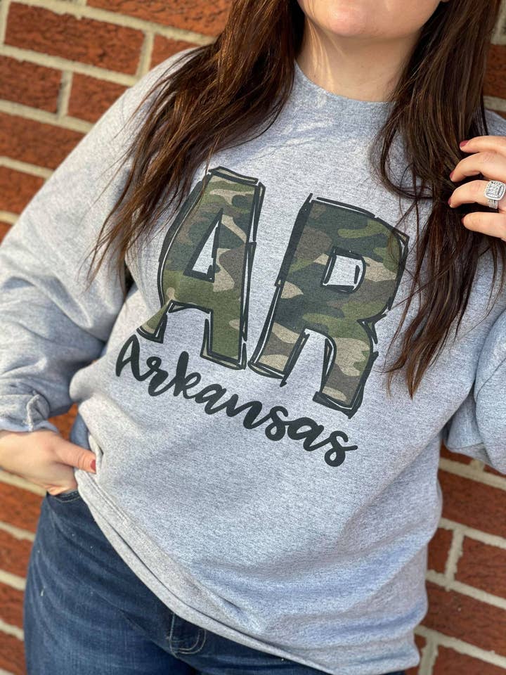 Camo State Sweatshirt voor wholesale door Adelle Linen