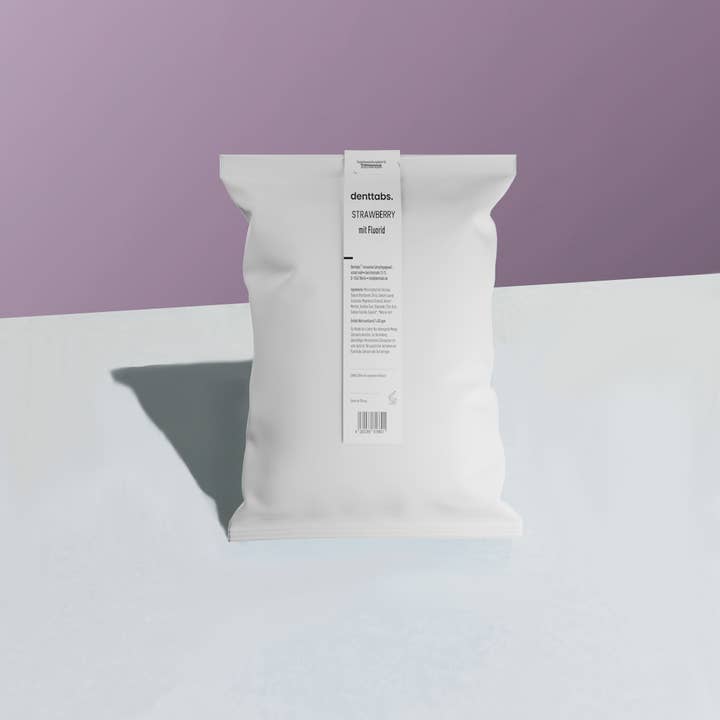 Bulk bag: 3.15 kg Strawberry - with fluoride The toothbrush tab for wholesale by Denttabs Zahnputztabletten