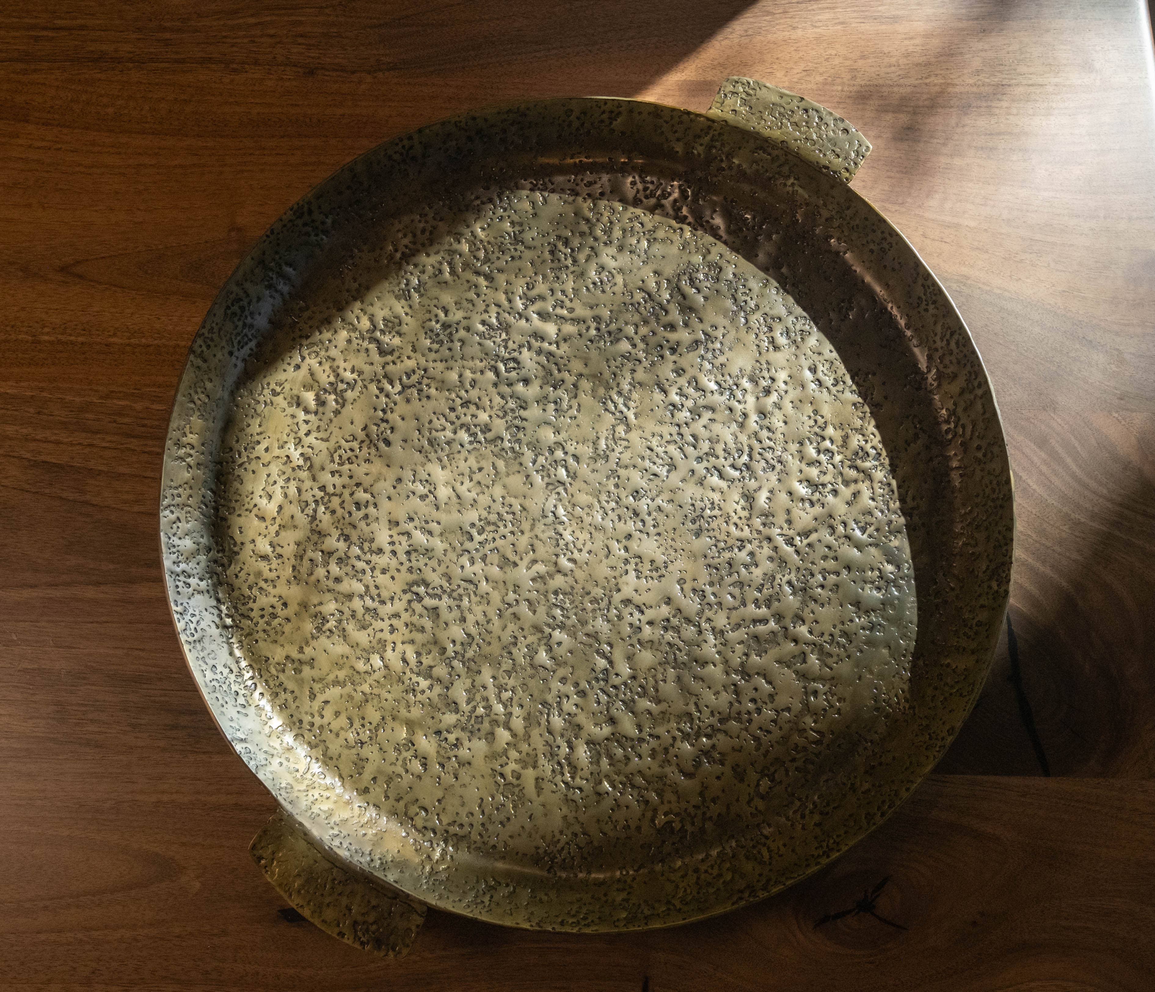 Artisanal - Wholesale Decorative Tray - BigSur Handcrafted Antique Brass Round 20"dia Textured Tray 2