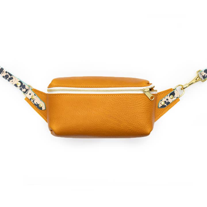 Glad & Young Studio – wholesale Belt bag – Women’s – Zip It Sling Bag20