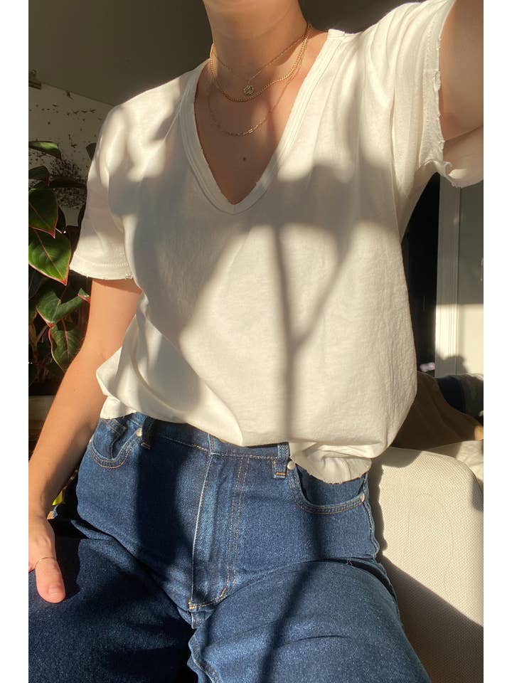 Le Bon Shoppe - Vente T-shirt – femme - T-shirt en coton bio La Vie avec col en V (2S-2M-1L)10