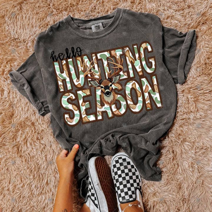 Downtown Darling Wholesale - Wholesale T-Shirt (Graphic) - Women's - Hello Hunting Season Tee