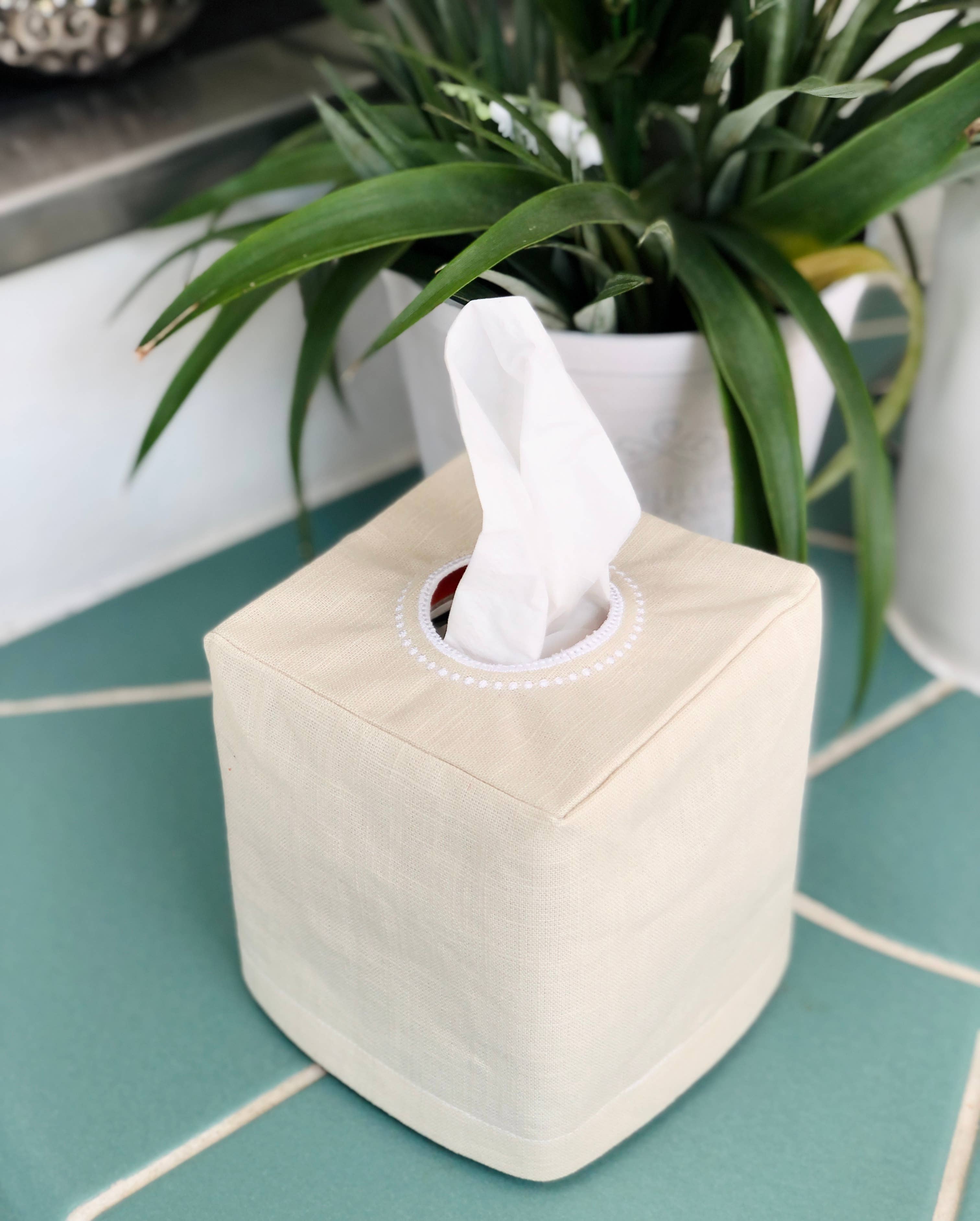 Belle Linen - Wholesale Tissue Box - Beige Linen Tissue Box Cover2