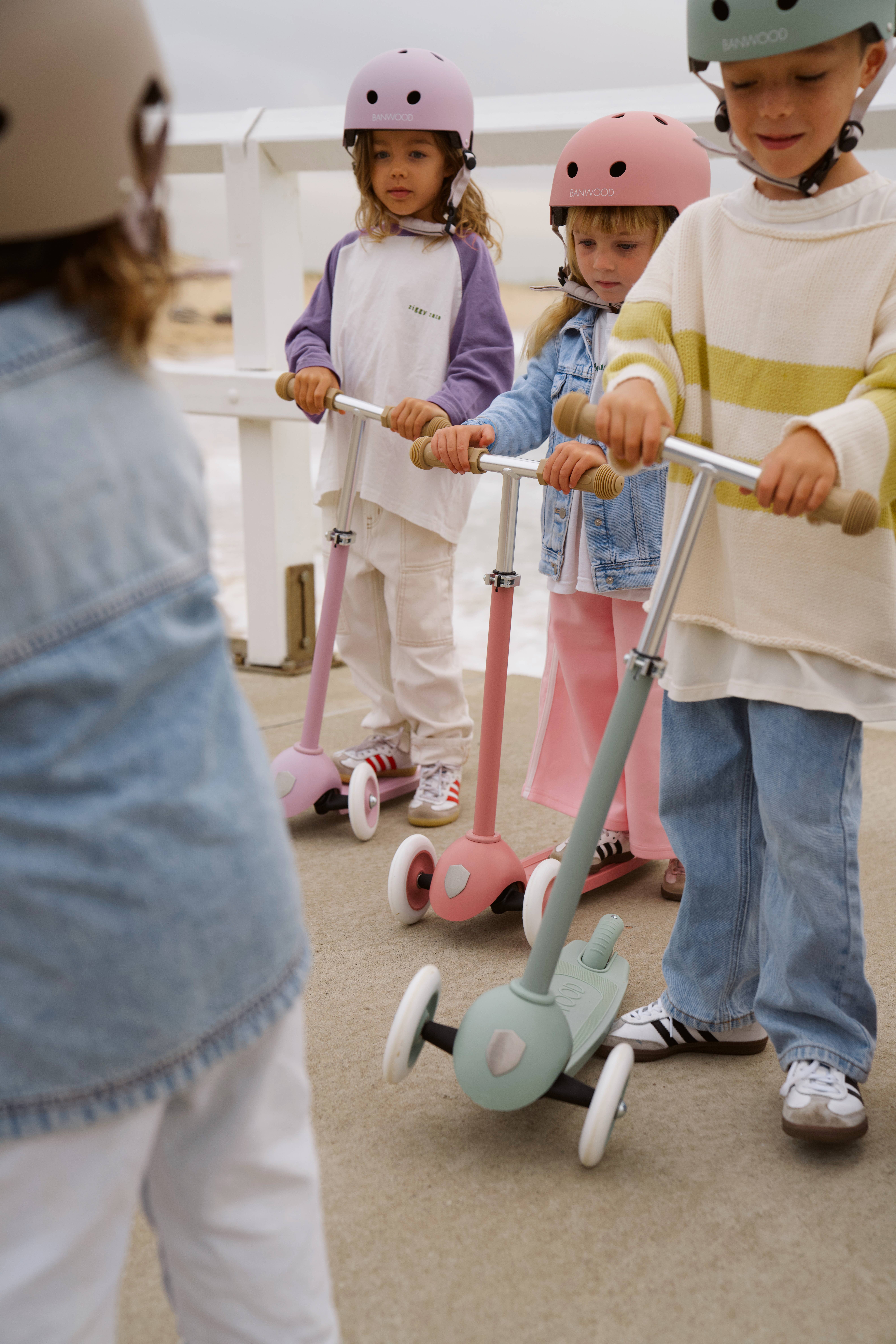 Banwood SL Europe - Vendita all'ingrosso Bicicletta/monopattino - BANWOOD ECO SCOOTER - OLIVA6