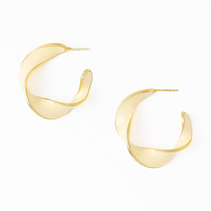 Vanessa Gedraaide Emaille Hoepel Ivoor Groothandel voor wholesale door INK + ALLOY