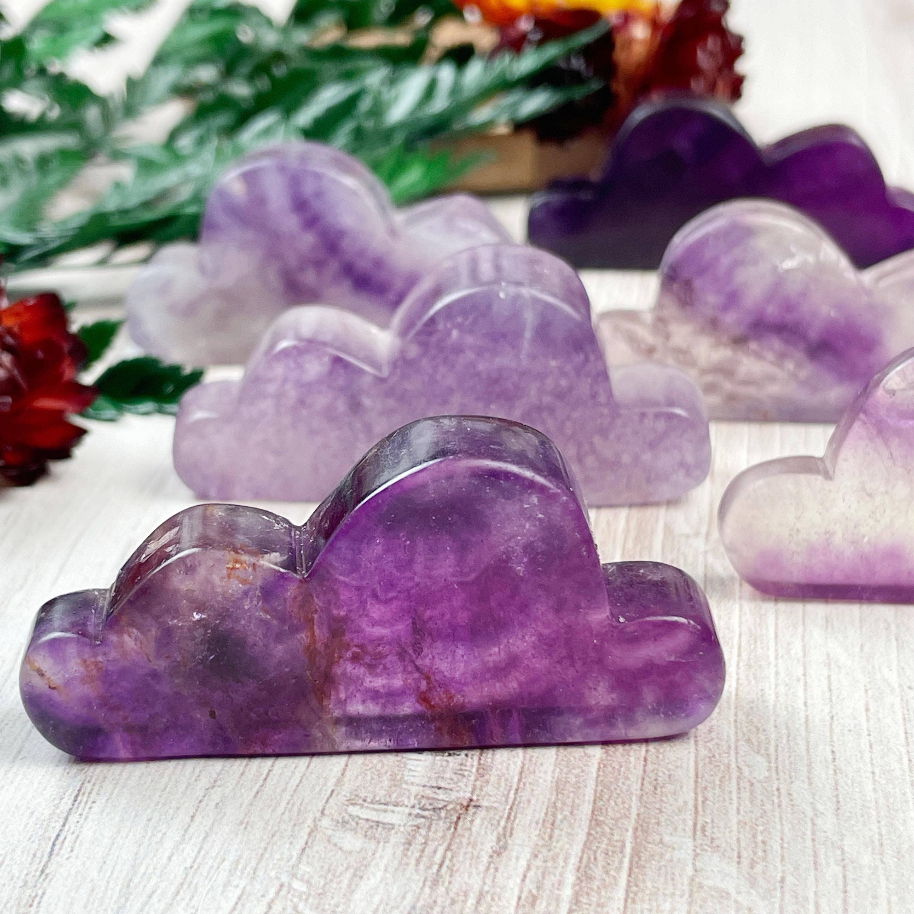 Ewelina Pas Jewelry - Vente Pierre et cristal de spiritualité - Sculpture sur nuage de fluorite violette2