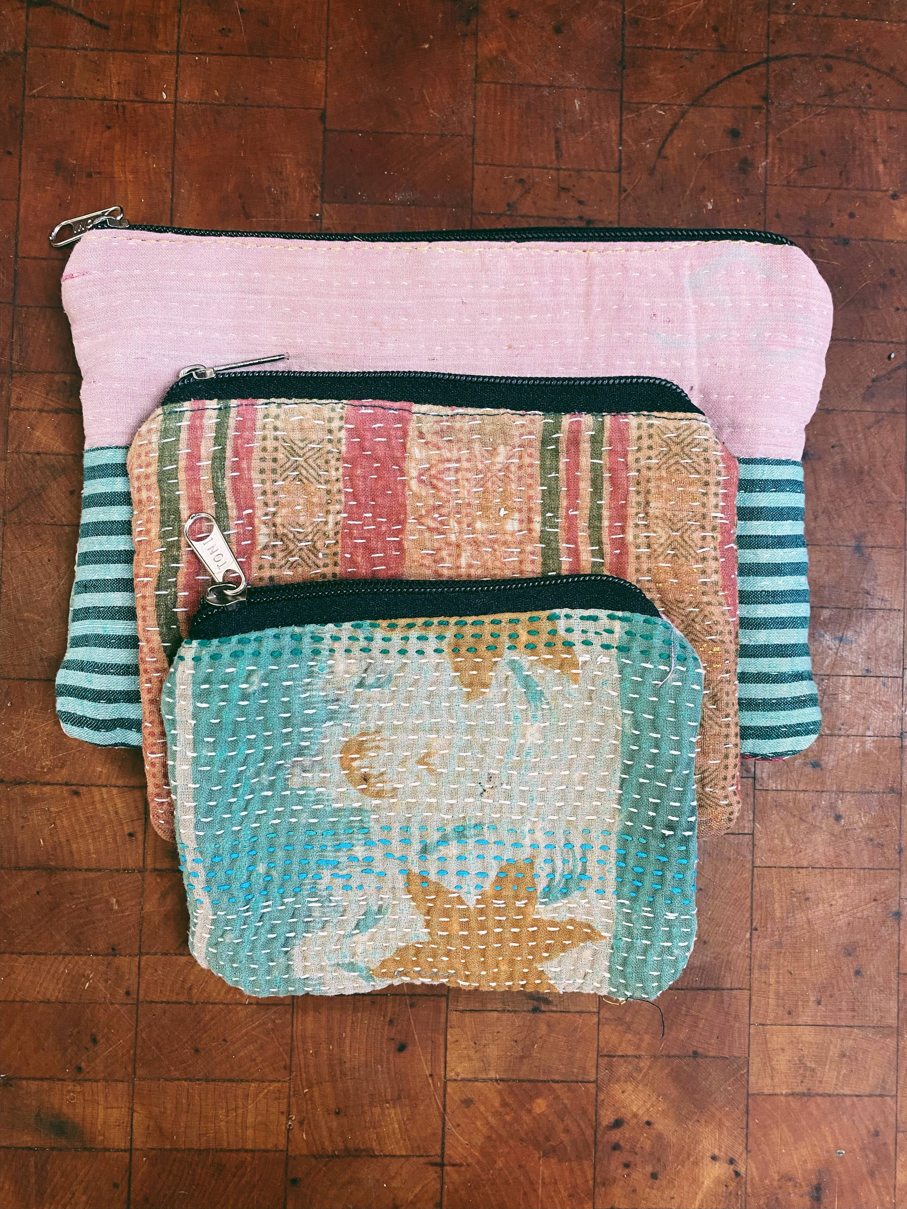 Seeds - Vente Pochette – femme - Trousse zippée en coton 100 % recyclé de saris0