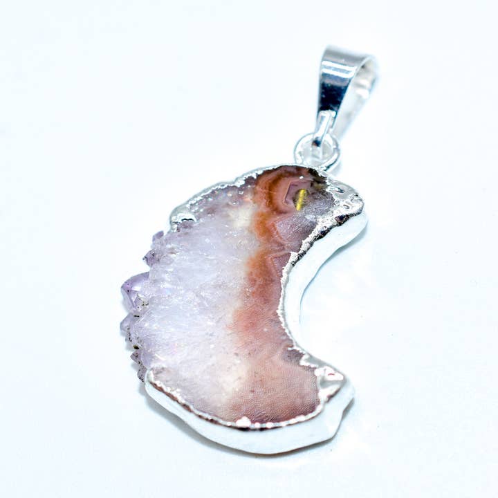 Colgante o collar con forma de mini luna chapado en rebanadas de para venta al por mayor de Whyte Quartz
