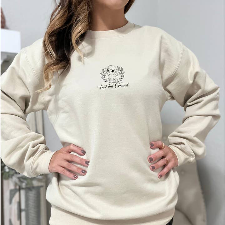 Baby Lammetje Verloren maar Gevonden Sweater voor wholesale door KBlessCo