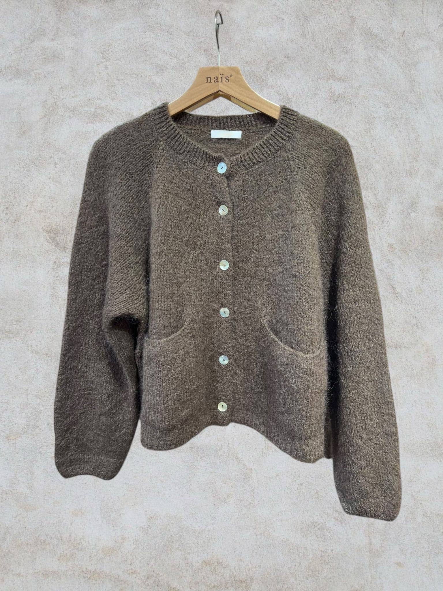 NAÏS PARIS – Cardigan - Mulher por atacado – Cardigan de gola redonda com mangas longas em kid mohair e lã16