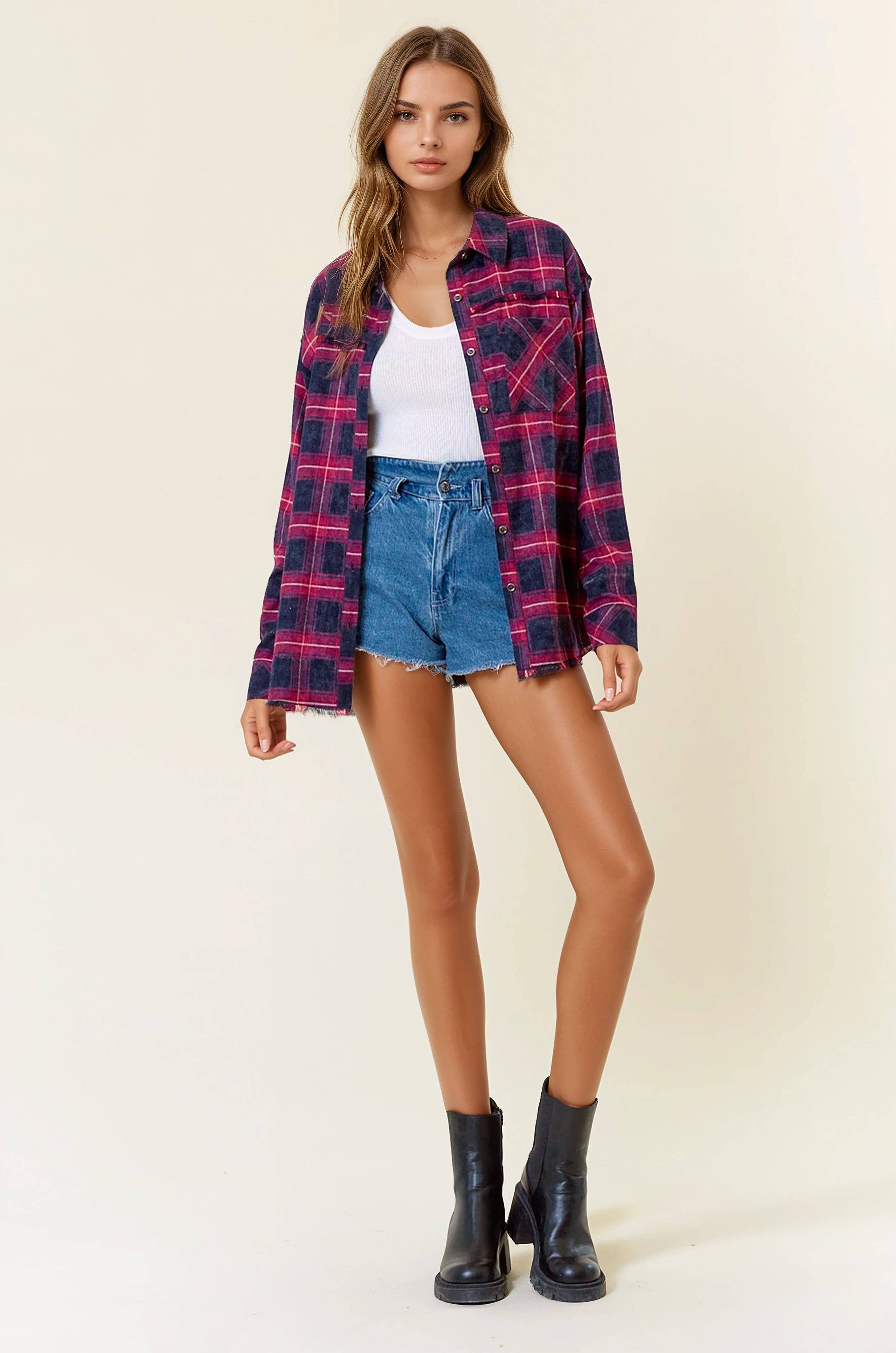 Doe and Rae - Wholesale Button Down Shirt - Women's - Plaid Flannel Shirt W/ Frayed Detail - 44703T9