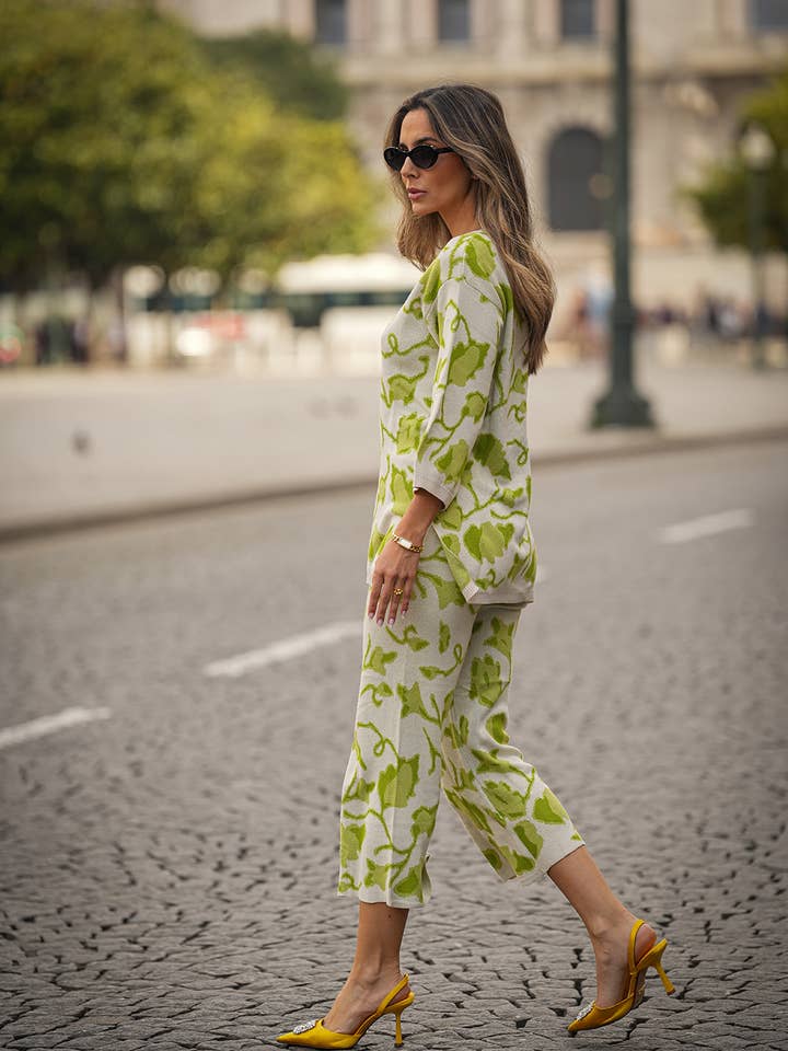GUIMANOS - Wholesale Top & Pant Set (NOT Loungewear) - Women's - Flowers Set Trousers