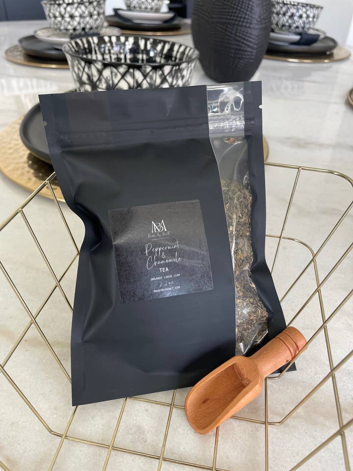 Menthe poivrée et camomille pour la vente par Moods By Monet