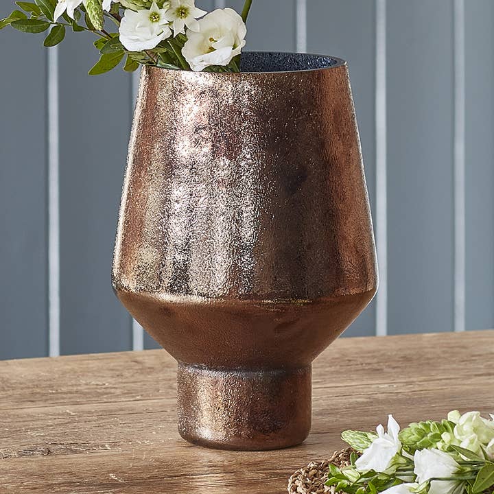 Opulent Tall Curved Metallic Vase for wholesale by Ivyline