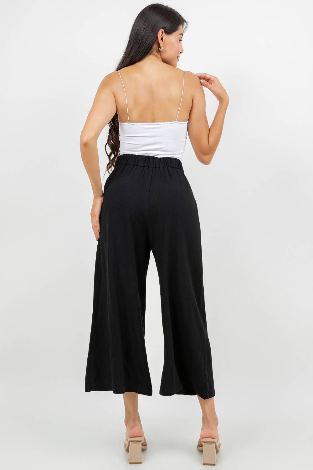 Veracci - Wholesale Pants - Women's - Linen Blend Wide-Leg Capri Pants9