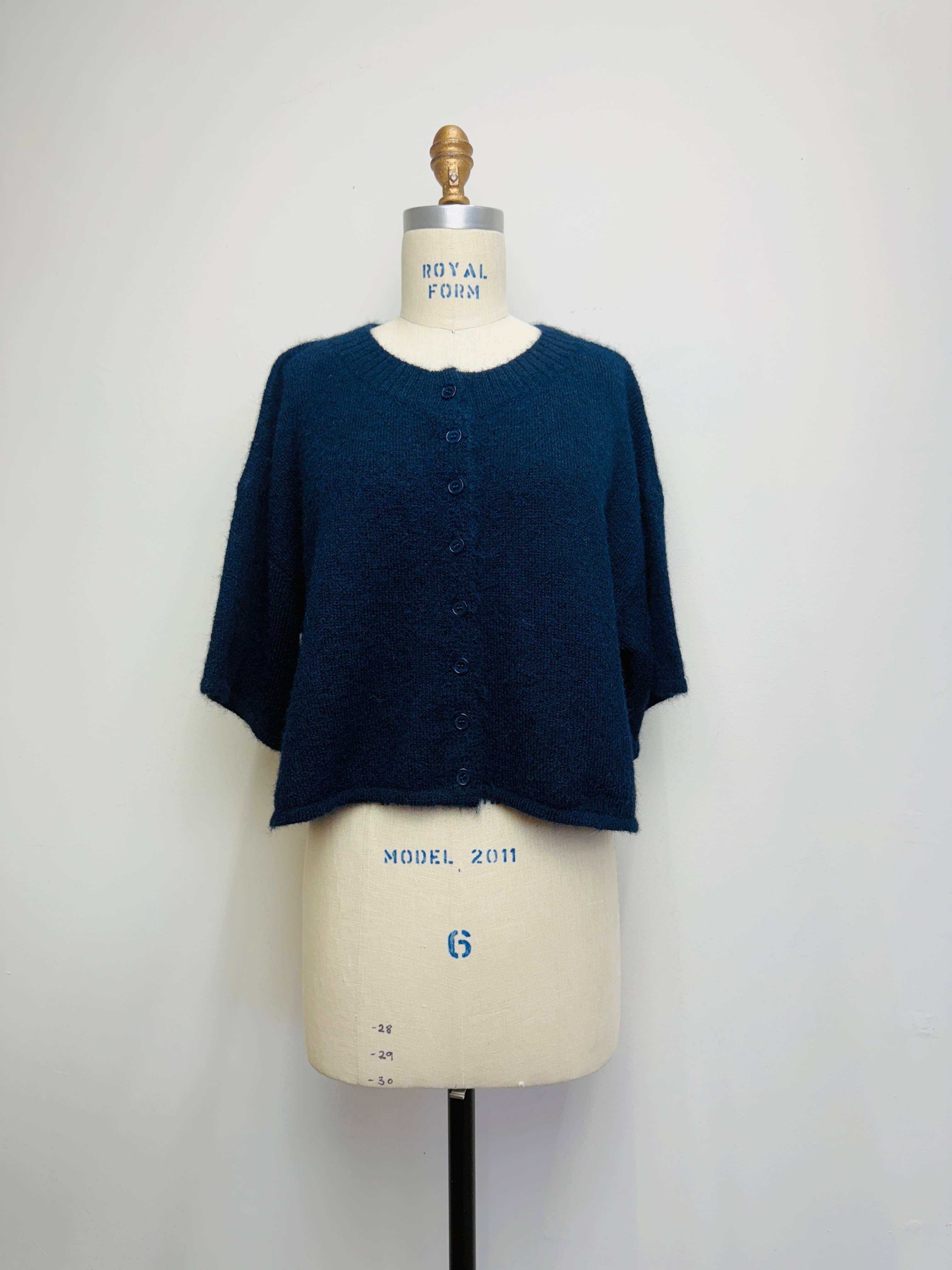 CANDESCENT - Wholesale Cardigan - Women's - Cropped Boxy Soft Knit Cardigan - LOU CARDIGAN17