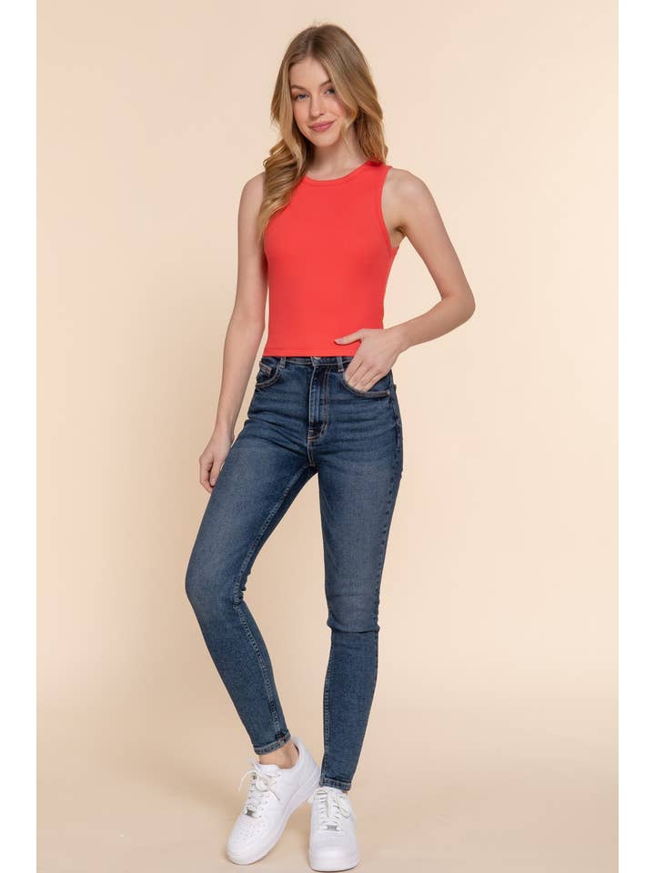 Active Basic | Active USA - Venta al por mayor Camiseta sin mangas - Mujer - Top sin mangas de punto acanalado de algodón y spandex con cuello redondo3