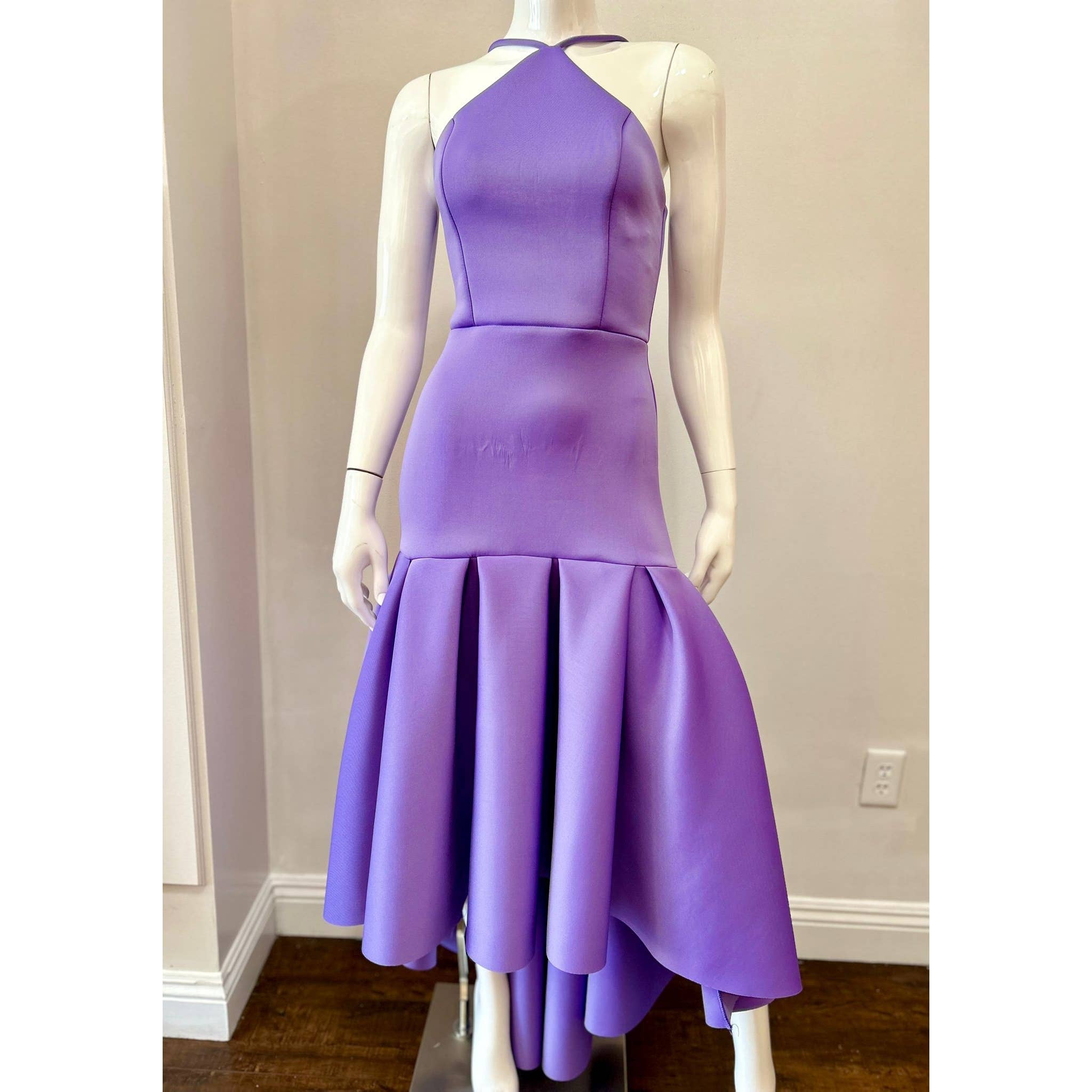 DORCAS – Großhandel Kleid – Damen – Maxikleid mit Rüschen und schulterfreiem Design6