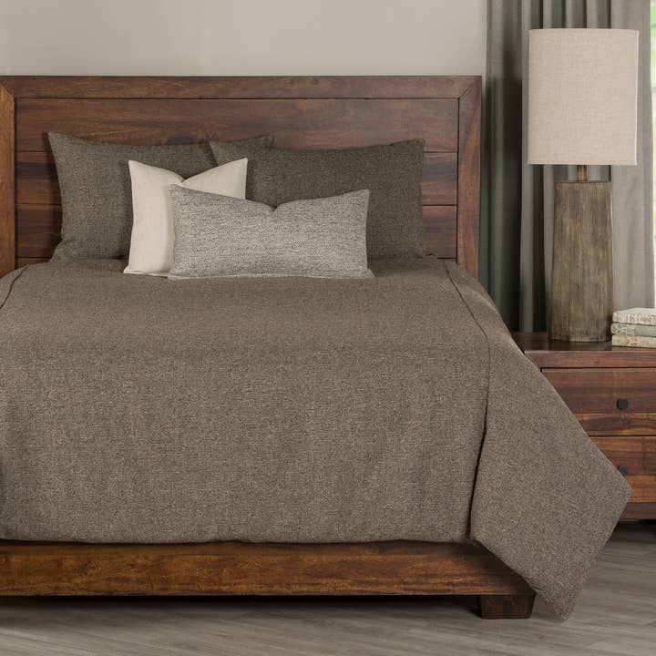 Entdecken Sie das Belmont Greystone Bettset für den Großhandel von Siscovers