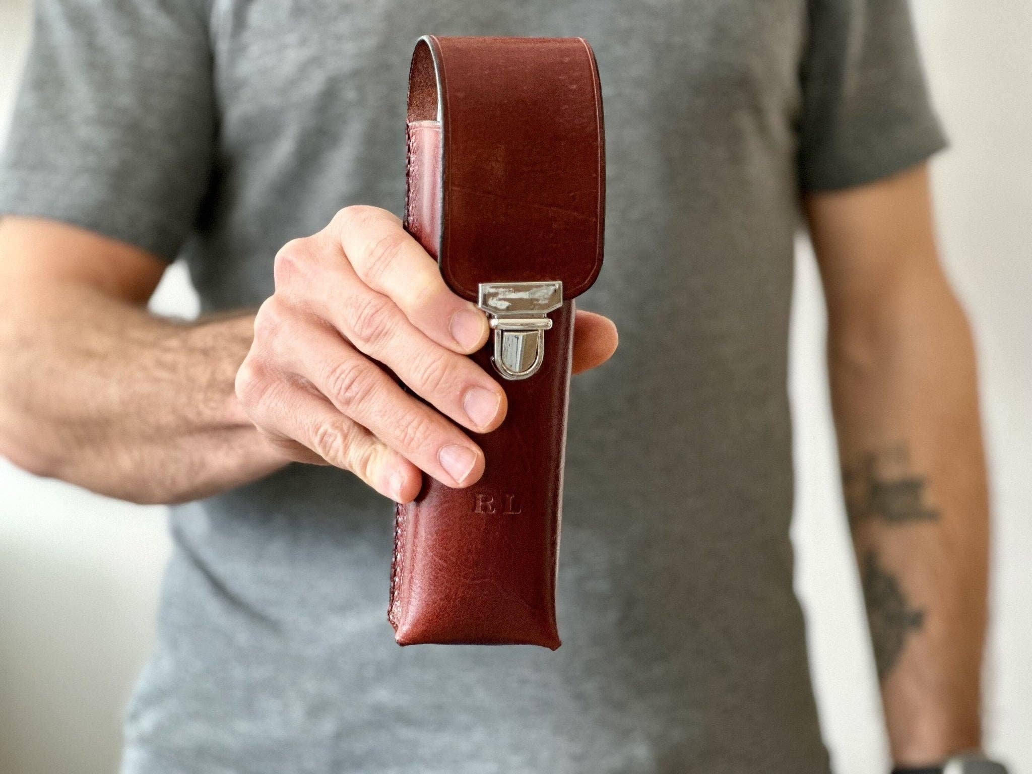 A. M. Aiken - Wholesale Humidor/Cigar Accessory - Leather Cigar Case with Optional Cigar Tubes0