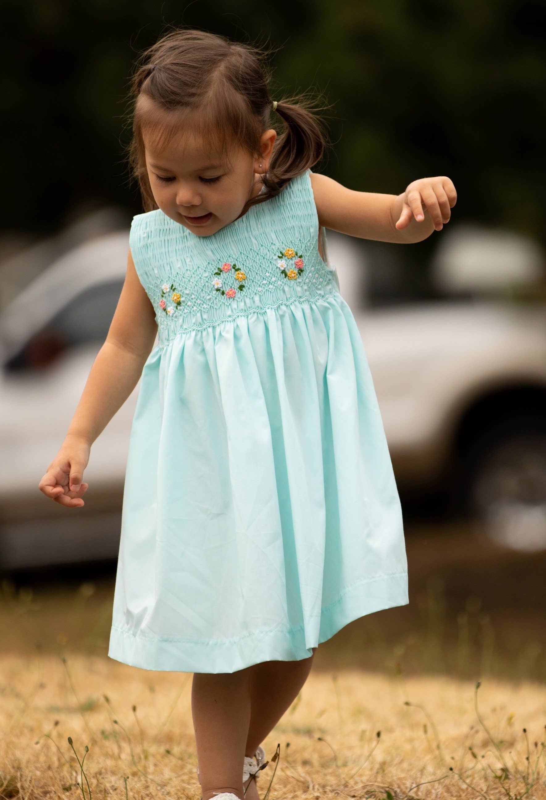 PHLONA - Wholesale Dress - Kids - Hand Smocked Sleeveless Dress - Soft Cotton2