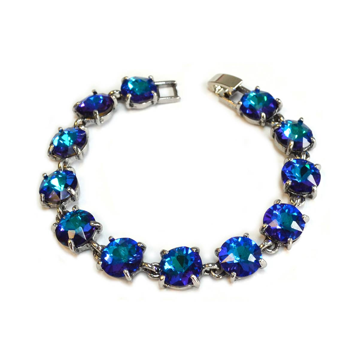 StarryNYC - Vente Bracelets maillon et chaîne - Bracelet rond en cristal taillé dans un coussin30
