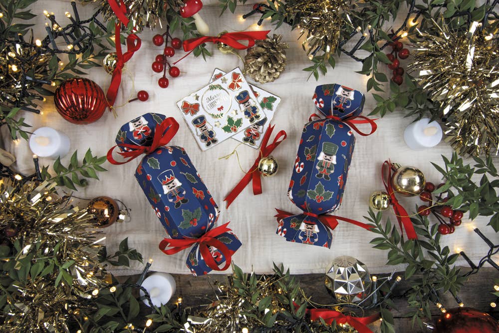 Tim&Puce Factory - Wholesale Christmas Decoration - SMALL NUTCRACKER CRACKERS X52