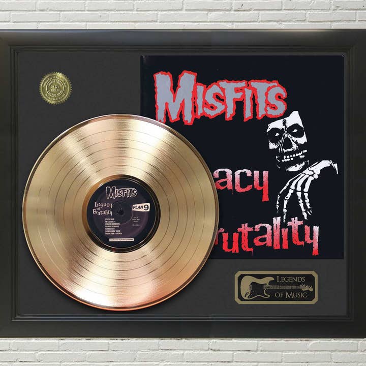Misfits - Legacy of Brutality gouden LP-display met gouden frame voor wholesale door Gold Record Outlet