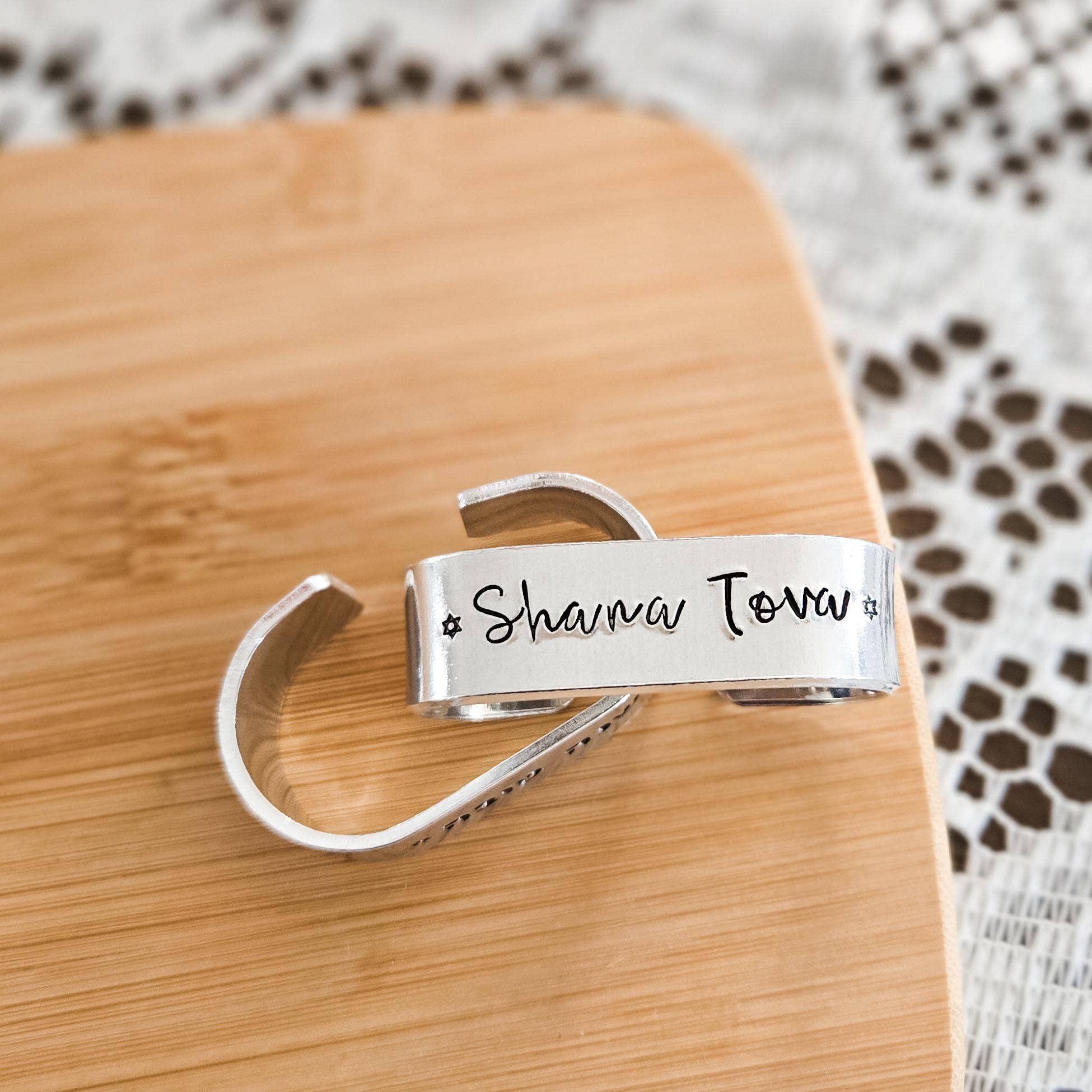 Salt Sparkle Shalom - Wholesale Napkin Ring - Minimalist Shana Tova Handcrafted Napkin Rings for Rosh Hashana2