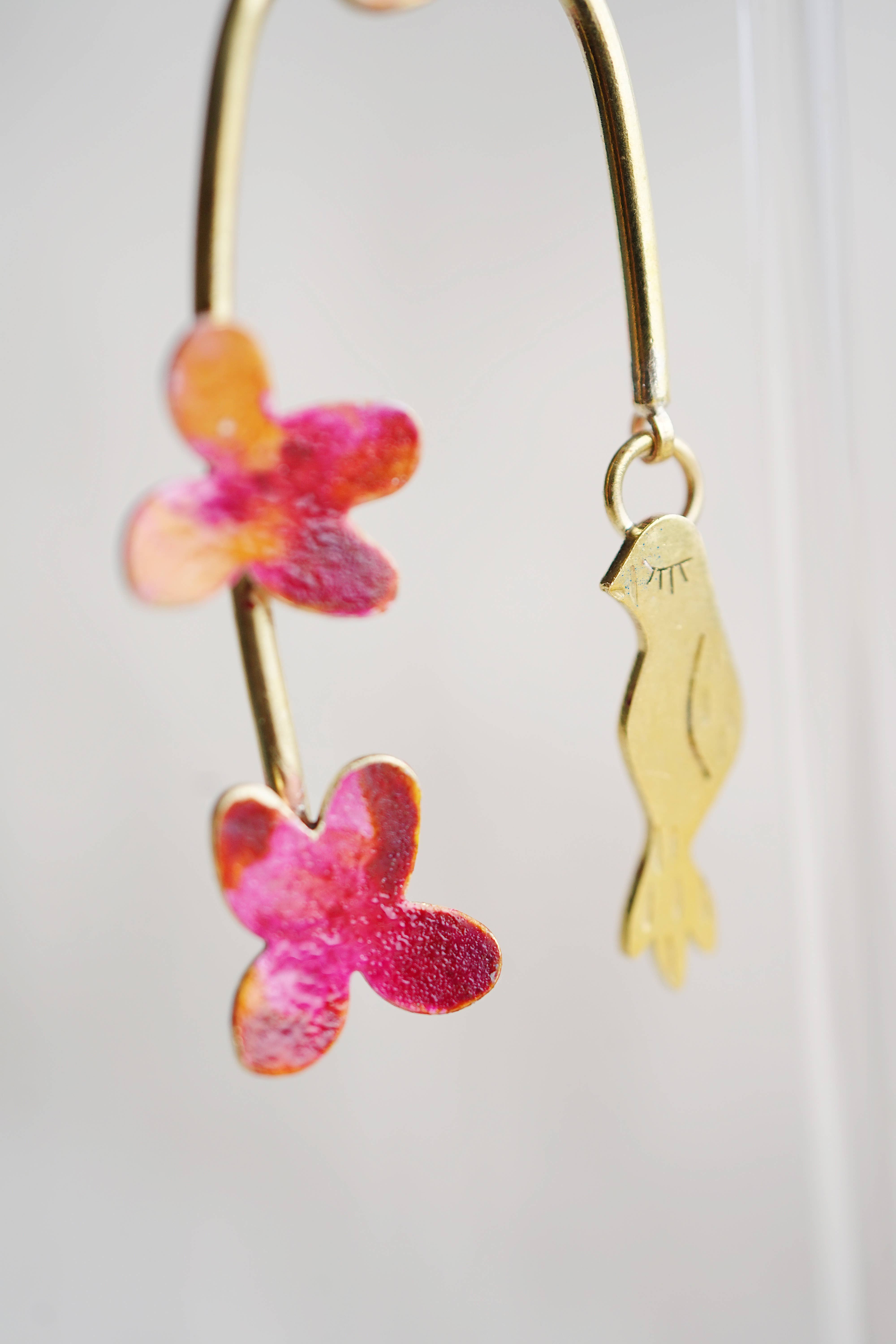 Maria rosua - Vente Boucles d'oreilles pendantes - Boucles d'oreilles hortensias et petits oiseaux4