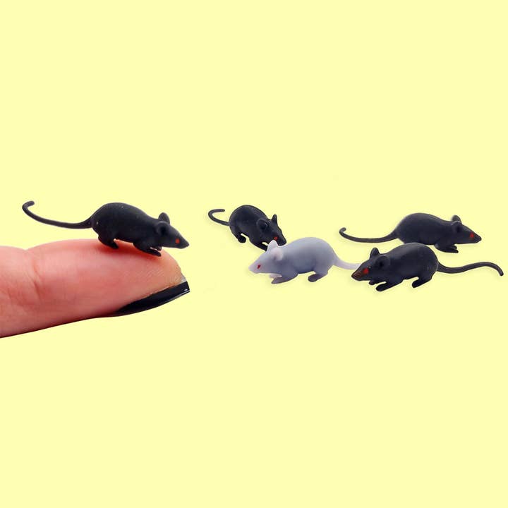 Miniature Rats - 1:12 scale (set of 5) - The Scale Grail for wholesale by The Scale Grail