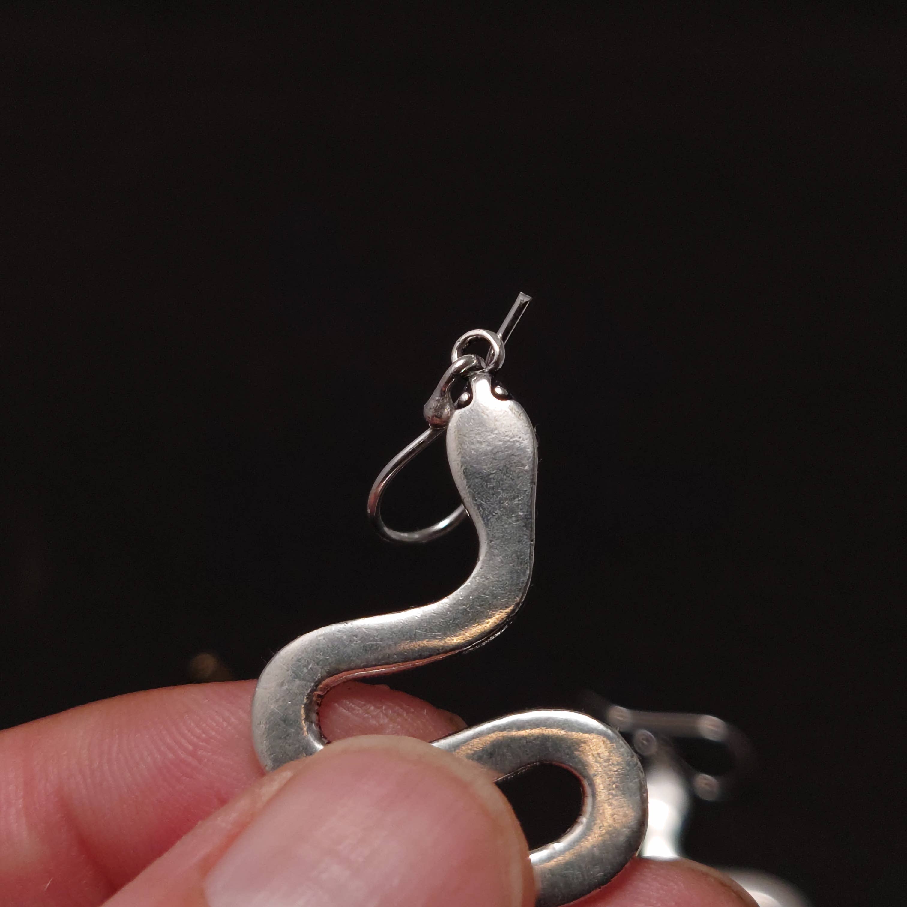 Tenzing Collections - Wholesale Dangle Earrings - Snake Earrings, Golden and Silver6