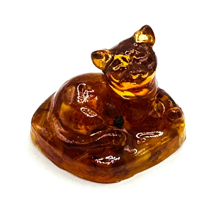 KIZIMA Handmade Sitting Amber Cat – Easter & Valentine's Day for wholesale by KIZIMA