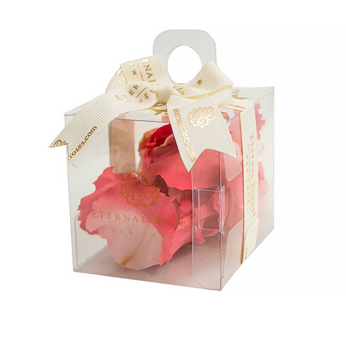 Eternal Roses® - Wholesale Dried/Pressed Flowers - Luxury Scented Eternal Petals12